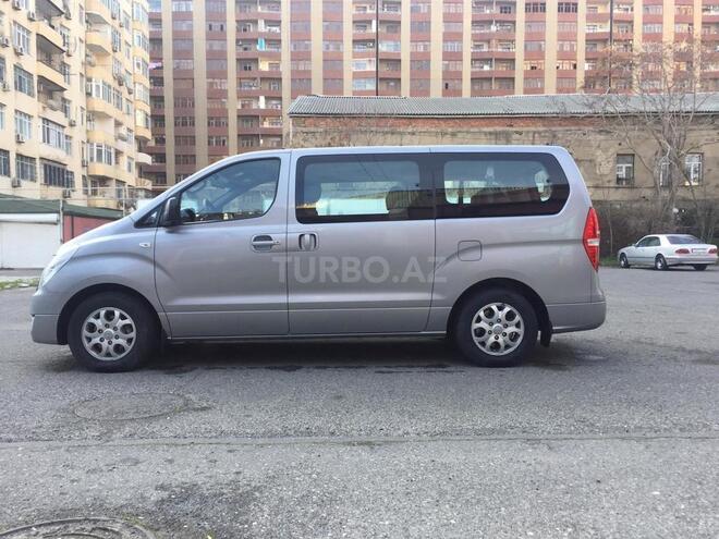 Hyundai H-1 2014, 156,000 km - 2.5 l - Bakı