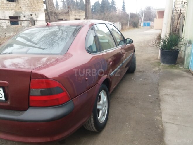 Opel Vectra 1997, 248,713 km - 2.0 l - Qazax