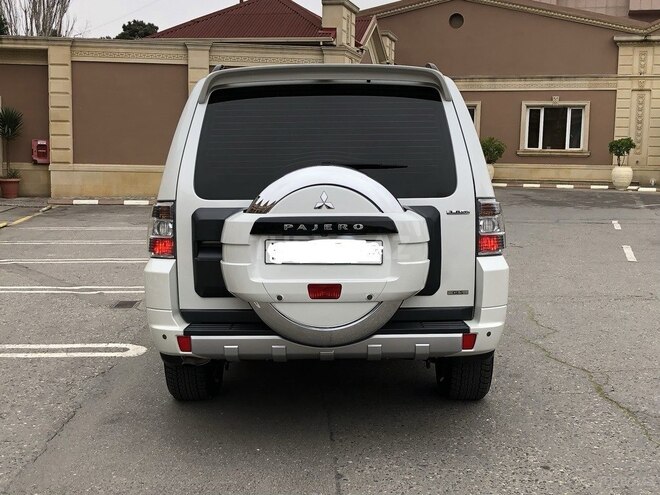 Mitsubishi Pajero 2014, 79,000 km - 3.8 l - Bakı