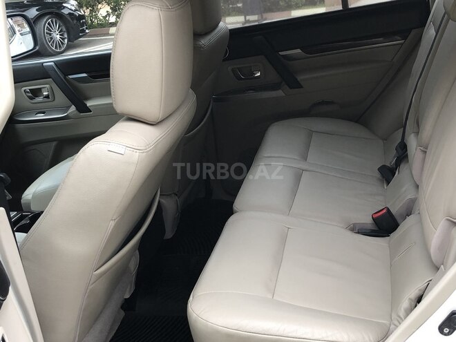 Mitsubishi Pajero 2014, 79,000 km - 3.8 l - Bakı