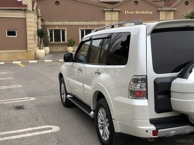 Mitsubishi Pajero 2014, 79,000 km - 3.8 l - Bakı