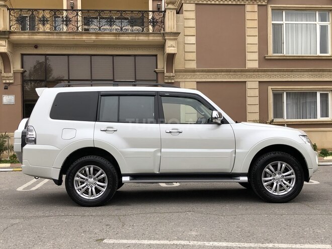 Mitsubishi Pajero 2014, 79,000 km - 3.8 l - Bakı