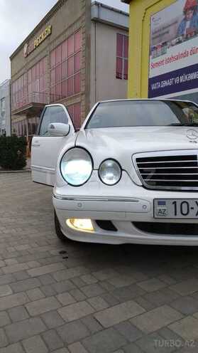Mercedes E 240 2001, 240,520 km - 2.4 l - Masallı