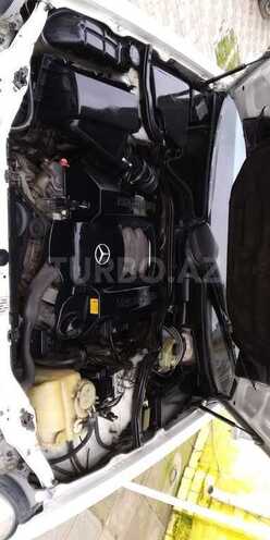 Mercedes E 240 2001, 240,520 km - 2.4 l - Masallı