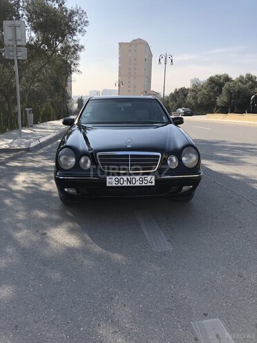 Mercedes E 270 1999, 348,258 km - 2.7 l - Bakı