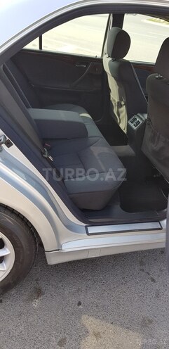 Mercedes E 280 2001, 222,000 km - 2.8 l - Bakı