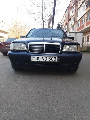 Mercedes C 200 2000, 338,000 km - 2.0 l - Bakı