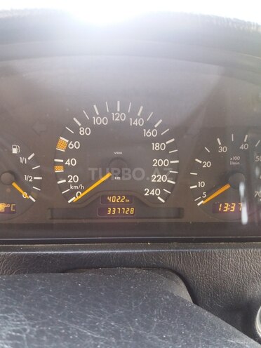 Mercedes C 200 2000, 338,000 km - 2.0 l - Bakı