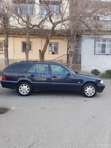 Mercedes C 200 2000, 338,000 km - 2.0 l - Bakı