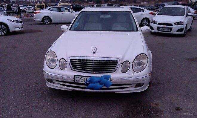 Mercedes E 320 2004, 318,000 km - 3.2 l - Bakı