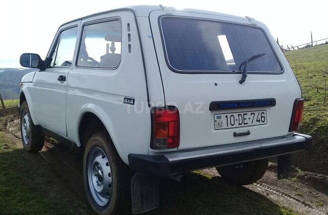 LADA (VAZ) Niva 1996, 350 km - 1.6 l - Lerik