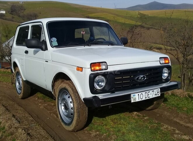 LADA (VAZ) Niva 1996, 350 km - 1.6 l - Lerik