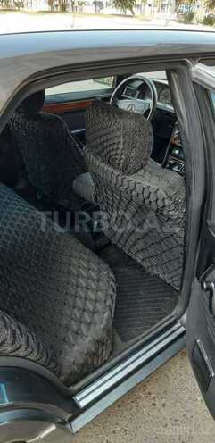 Mercedes E 230 1992, 386,000 km - 2.3 l - Bakı
