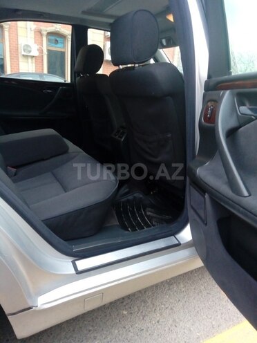 Mercedes E 270 1999, 296,200 km - 2.7 л - Bakı