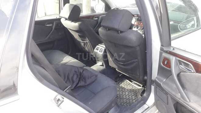Mercedes E 200 1999, 160,000 km - 2.0 l - Zaqatala