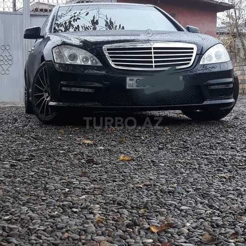 Mercedes C 350 2006, 266,000 km - 3.5 l - Bakı