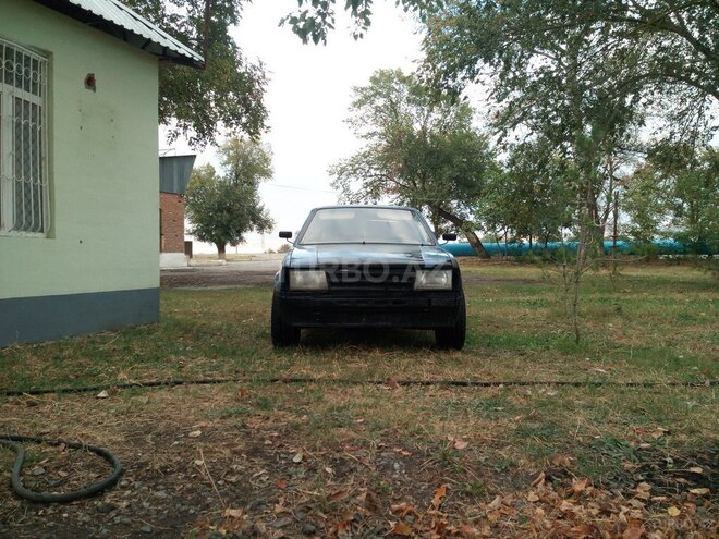 Opel  1981, 150,000 km - 1.5 l - Mingəçevir