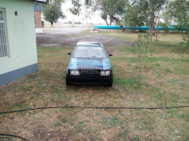 Opel  1981, 150,000 km - 1.5 l - Mingəçevir