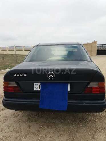 Mercedes  1989, 350,000 km - 2.0 l - Bakı