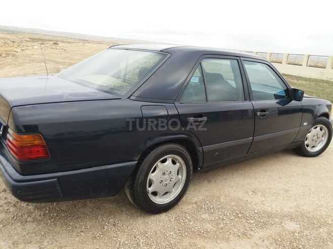Mercedes  1989, 350,000 km - 2.0 l - Bakı