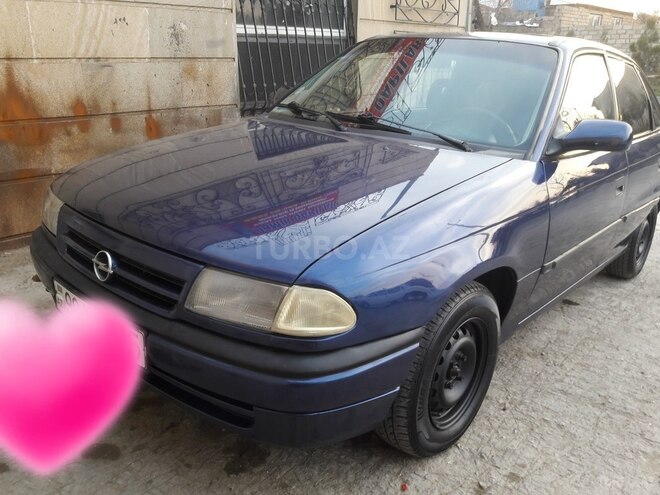 Opel Astra 1995, 378,951 km - 1.6 л - Bakı