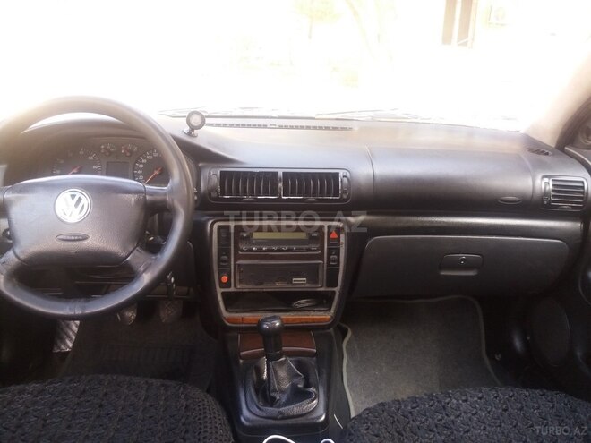 Volkswagen Passat 1997, 206,609 km - 1.8 л - Sumqayıt