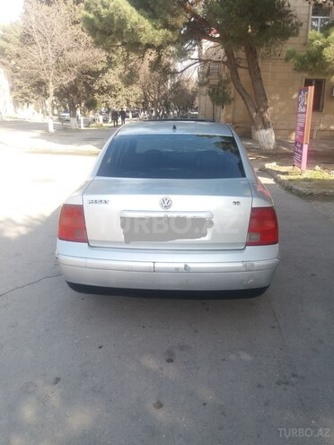 Volkswagen Passat 1997, 206,609 km - 1.8 л - Sumqayıt