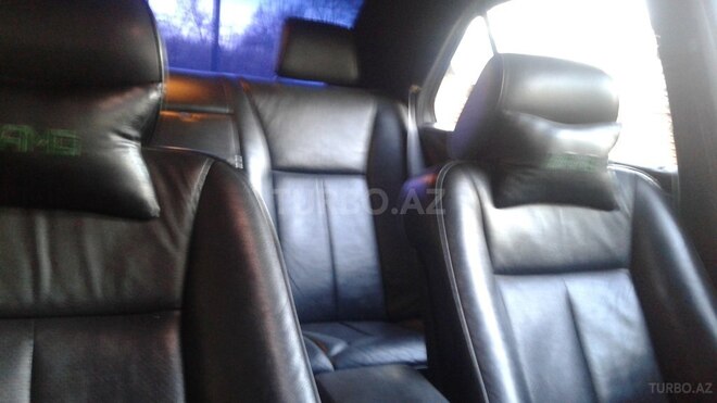 Mercedes E 240 1998, 405,050 km - 2.4 l - Zaqatala