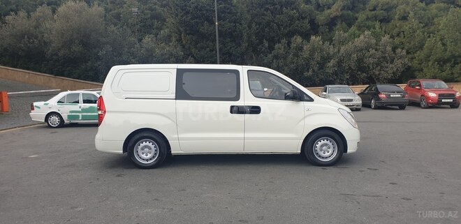 Hyundai H-1 2011, 246,000 km - 2.5 l - Bakı