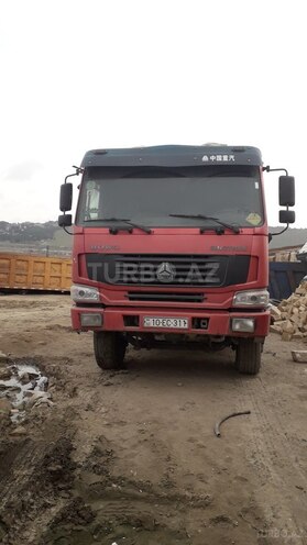 HOWO Sinotruk 2012, 180,000 km - 10.0 l - Bakı