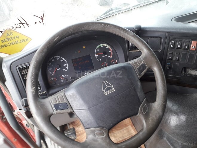 HOWO Sinotruk 2012, 180,000 km - 10.0 l - Bakı