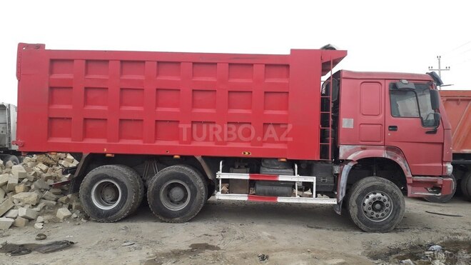HOWO Sinotruk 2012, 180,000 km - 10.0 l - Bakı