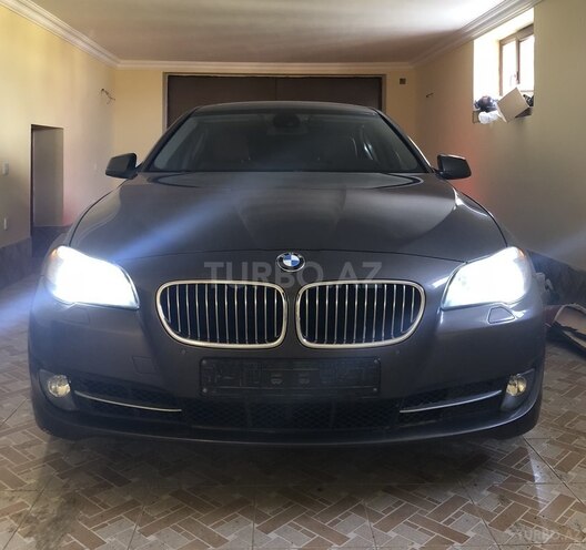 BMW 535 2010, 137,000 km - 3.0 l - Gəncə