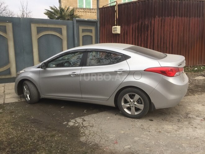 Hyundai Elantra 2011, 82,000 km - 1.6 l - Bakı