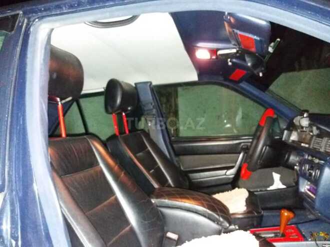 Mercedes 190 1991, 250,000 km - 2.0 l - Salyan