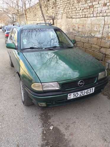 Opel Astra 1996, 380,000 km - 1.6 l - Bakı