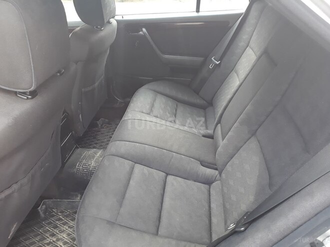 Mercedes C 180 1996, 230,000 km - 1.8 l - Şəmkir