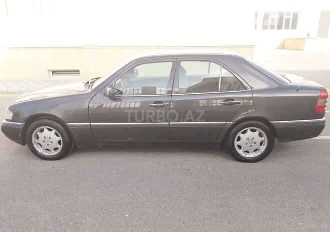 Mercedes C 180 1995, 351,400 km - 1.8 l - Bakı