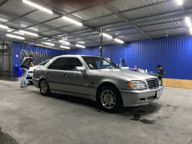 Mercedes C 230 1999, 250,000 km - 2.3 l - Bakı