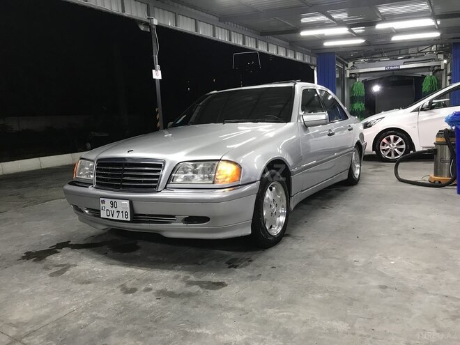 Mercedes C 230 1999, 250,000 km - 2.3 l - Bakı