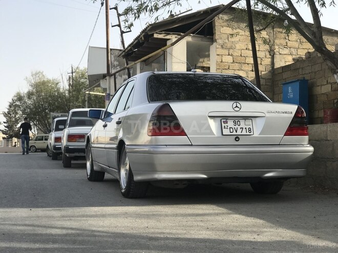 Mercedes C 230 1999, 250,000 km - 2.3 l - Bakı