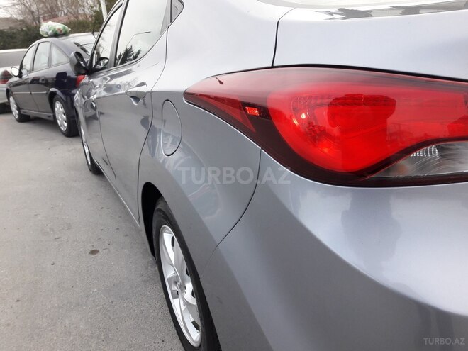 Hyundai Elantra 2015, 92,000 km - 1.8 l - Bakı