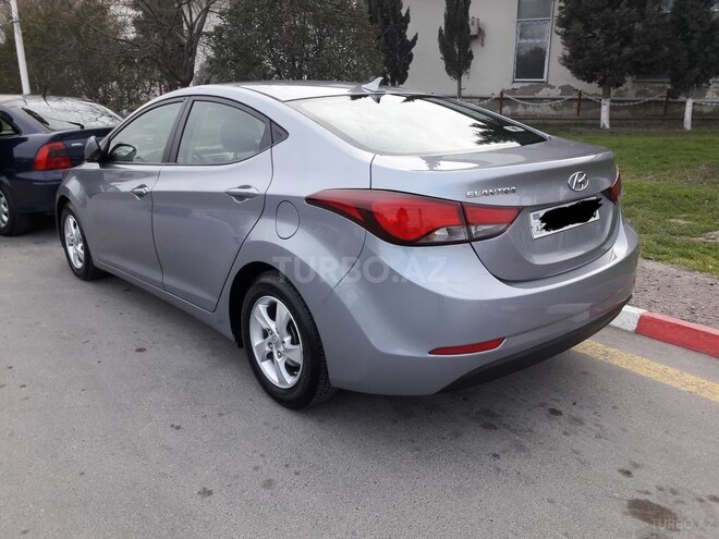 Hyundai Elantra 2015, 92,000 km - 1.8 l - Bakı