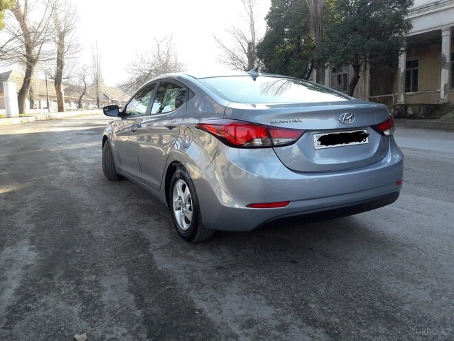 Hyundai Elantra 2015, 92,000 km - 1.8 l - Bakı