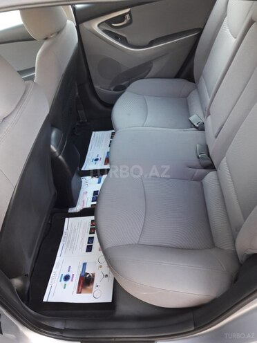 Hyundai Elantra 2015, 92,000 km - 1.8 l - Bakı