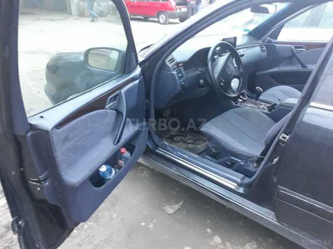 Mercedes E 270 1999, 540,000 km - 2.7 l - Quba