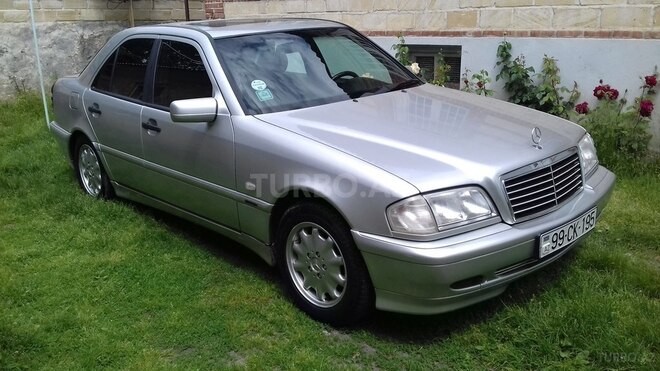 Mercedes C 180 1997, 193,500 km - 1.8 л - Zaqatala