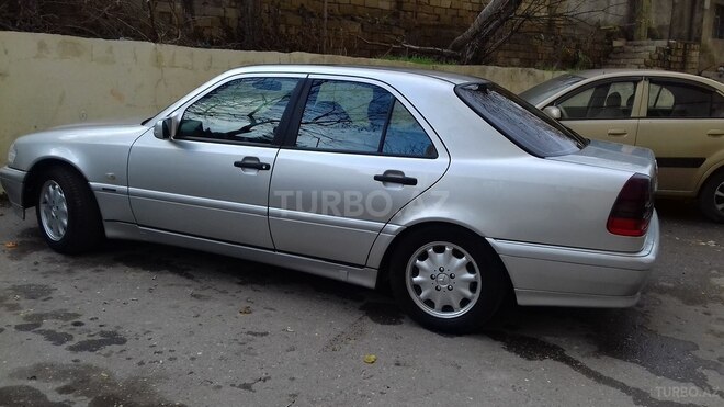 Mercedes C 180 1997, 193,500 km - 1.8 л - Zaqatala