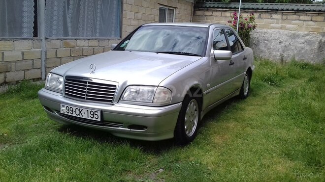 Mercedes C 180 1997, 193,500 km - 1.8 л - Zaqatala