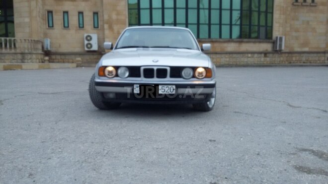 BMW 520 1993, 240,000 km - 2.0 л - Bakı